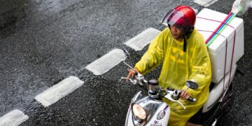 Alasan Saya Tetap Bertahan dengan Helm Honda yang Desainnya Norak  Mojok.co