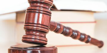 RUU TNI Disahkan, dan Kita Harus Lebih Kuat, Makin Kuat, karena Kita Tak Punya Siapa-siapa untuk Dipercaya