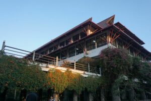 Kampus ITB Ganesha di Mata Mahasiswa UI Depok: Cantik, Unik, dan yang Jelas, Keliling Kampus Nggak Pake Capek