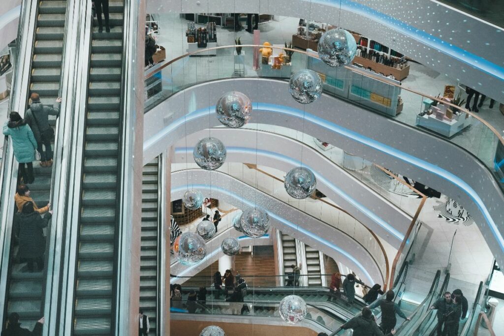 Living World Grand Wisata, Mal Kebanggaan Kabupaten Bekasi yang Punya Segalanya