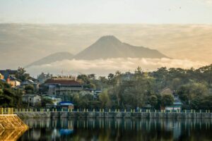 Embung Tambakboyo, Layaknya Oase di Tengah Semrawutnya Jalanan Candi Gebang Sleman