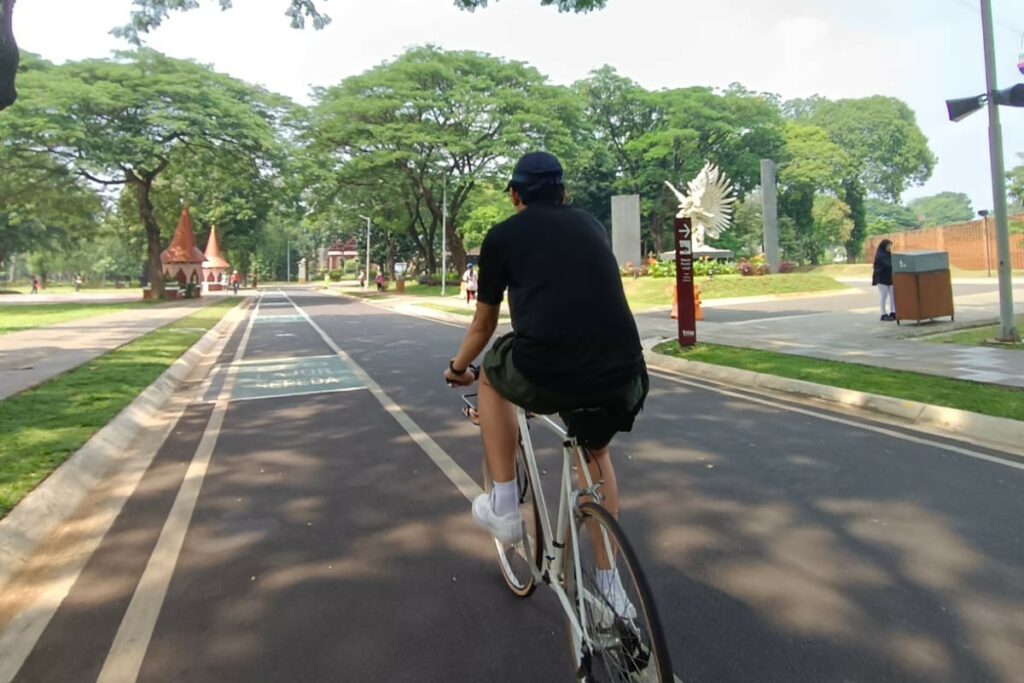 Taman Mini Jakarta Timur Tempat Olahraga Terbaik di Jakarta (Foto milik penulis)