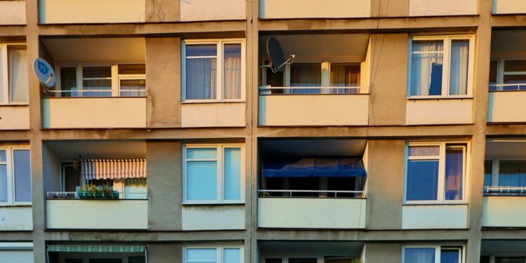 5 Kelemahan Tinggal di Kos Putri yang Jarang Disadari Banyak Orang Mojok.co