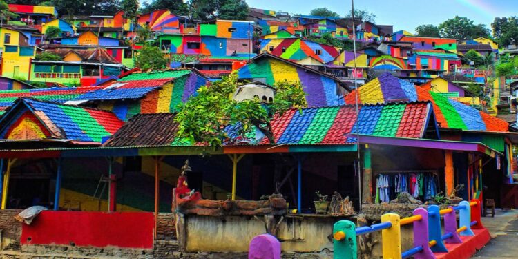 4 Wisata Semarang yang Tidak Semua Orang Bisa Menikmatinya Mojok.co