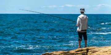 7 Aturan Tidak Tertulis Saat Mancing yang Sebaiknya Diketahui Pemancing Pemula Mojok.co