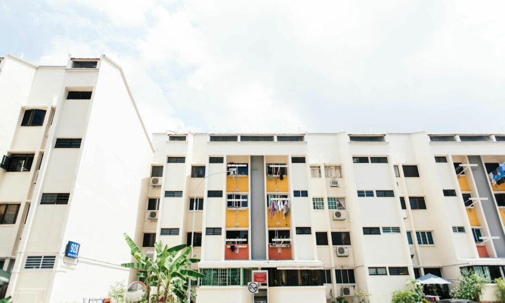 5 Alasan Buka Usaha Kos Putri Lebih Tekor daripada Kos Putra Mojok.co