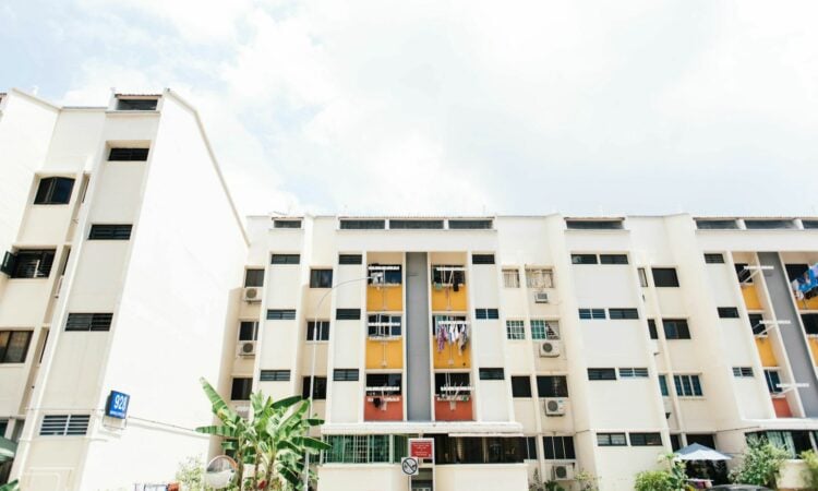 5 Alasan Buka Usaha Kos Putri Lebih Tekor daripada Kos Putra Mojok.co