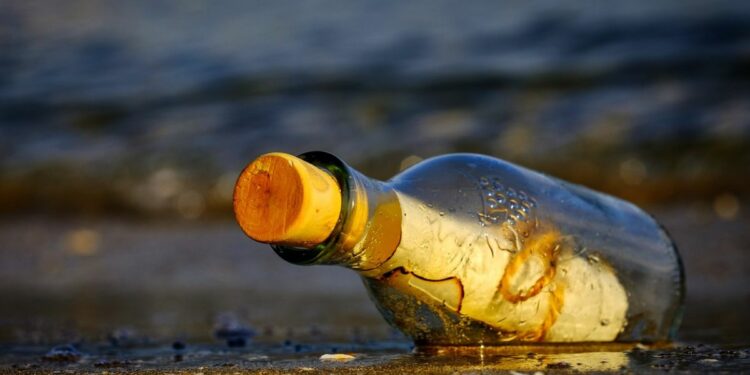 Pantai Marina Semarang: Tempat "Ospek" Mahasiswa Baru di Semarang, Tempat Healing Menghindari Dunia yang Sinting