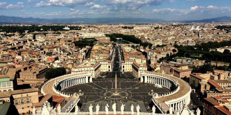 Memahami Konklaf, Proses Rahasia Pemilihan Paus yang Sakral dan Penuh Mitos