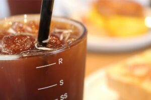 5 Aturan Tidak Tertulis yang Perlu Kamu Ketahui Jika Ingin Ngopi di Toko Kopi Tuku Jogja