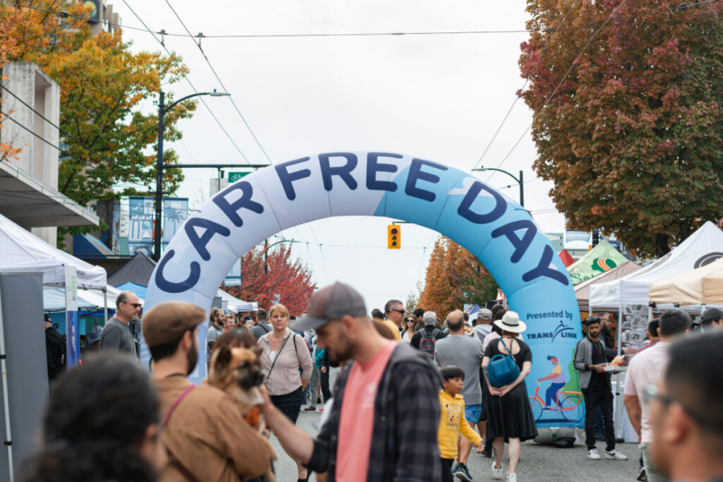 CFD Depok Belum Ideal, tapi Saya Tetap Semangat Menikmati (Unsplash)