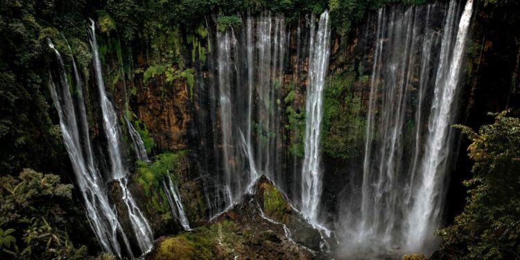 Air Terjun Tumpak Sewu Lumajang, Tempat Terbaik bagi Saya Menghilangkan Kesedihan
