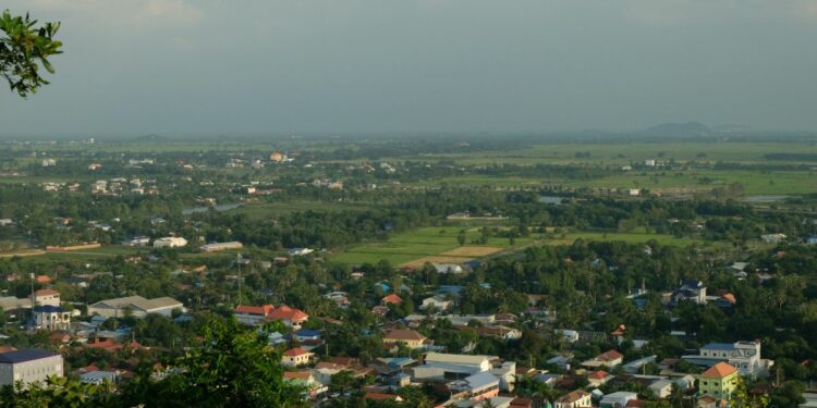Blora Bukan Tempat Tinggal yang Tepat untuk 4 Orang Ini