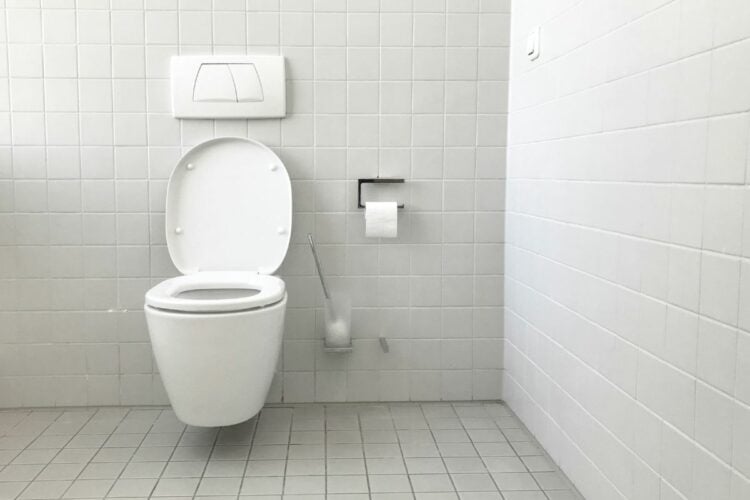 Masjid Agung Jawa Tengah Magelang Megah, tapi Toiletnya Nggak Nyaman: Lantainya Becek padahal Toilet Kering