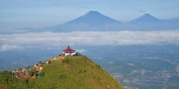 5 Orang yang Nggak Cocok Wisata ke Magelang, Mending Jalan-jalan di Jogja Aja