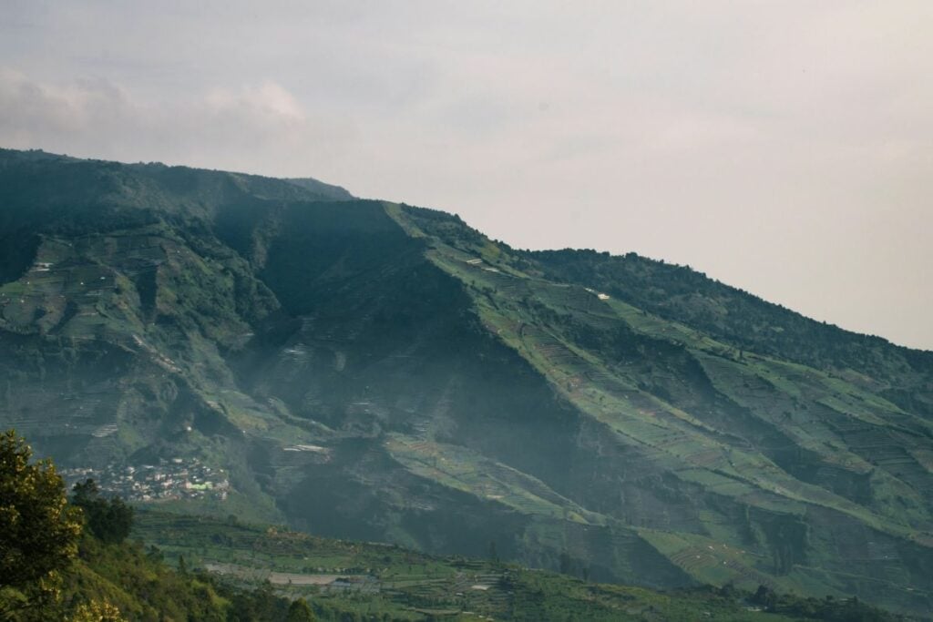 Bukit Sikunir Wonosobo, Tempat Wisata yang Mengajarkan Saya untuk Jangan Terlalu Percaya dengan Konten TikTok