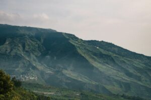 Bukit Sikunir Wonosobo, Tempat Wisata yang Mengajarkan Saya untuk Jangan Terlalu Percaya dengan Konten TikTok