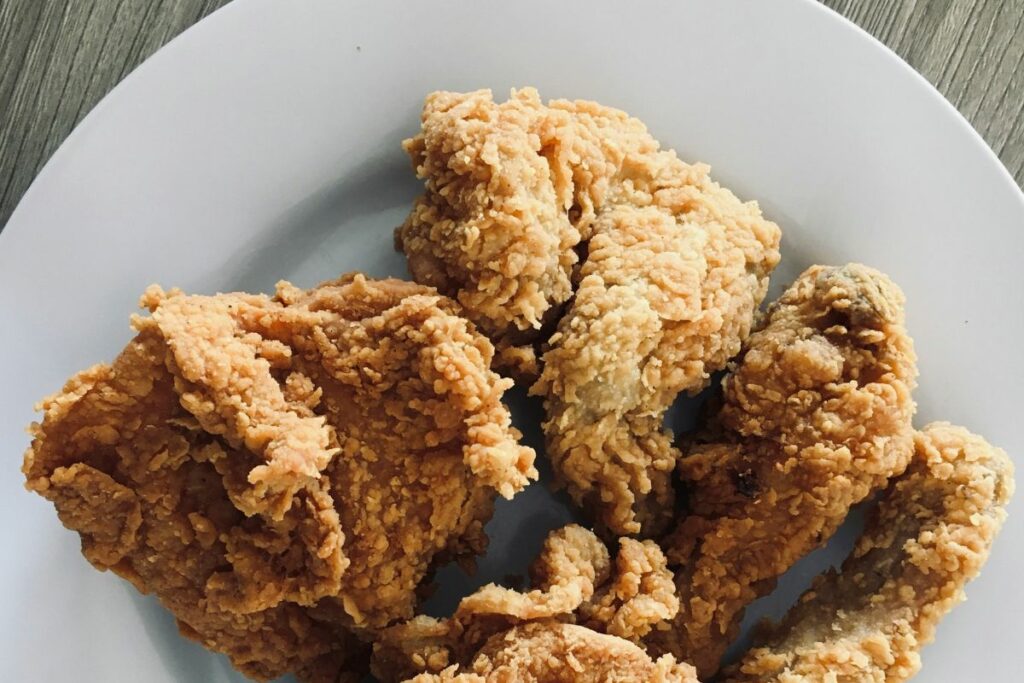 Kasta Menu Rocket Chicken dari yang Paling Enak dan Wajib Dicoba sampai Skip Aja 