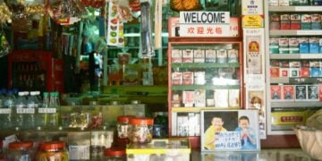 Perbedaan Warung Madura di Jakarta dan Surabaya yang Nggak Banyak Orang Menyadarinya Mojok.co