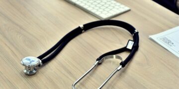 Saya Lebih Percaya Dokter Tirta daripada Influencer Kesehatan Lainnya, To The Point, dan Walk The Talk!