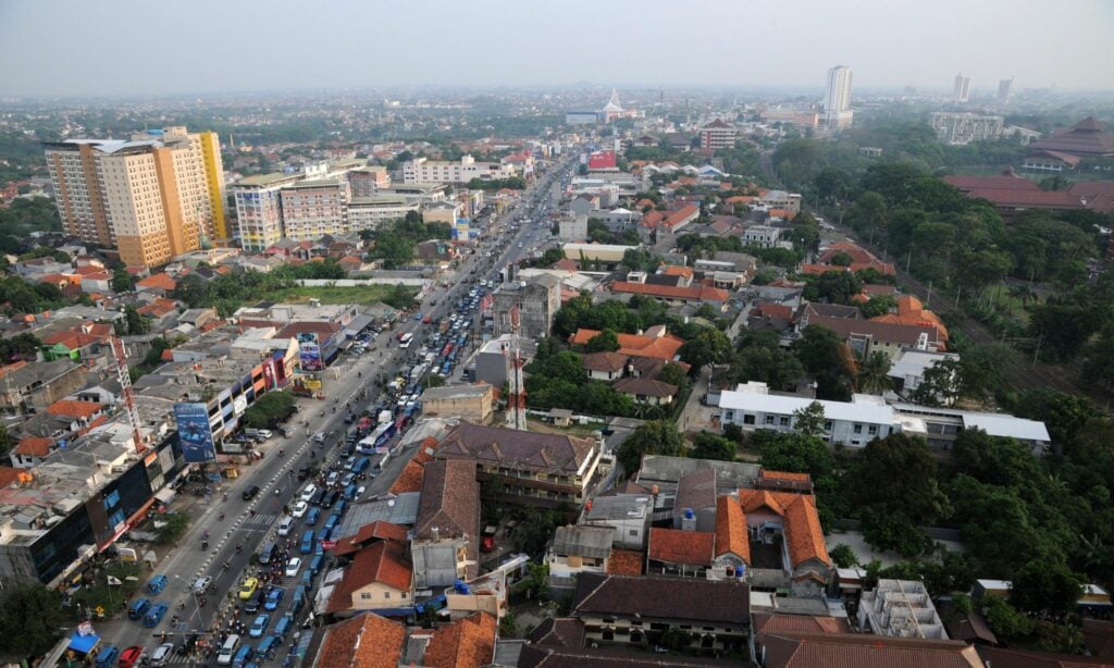 "Alun-Alun Tutup” Adalah Dua Kata Lucu yang Kini Terjadi di Alun-Alun Depok Mojok.co