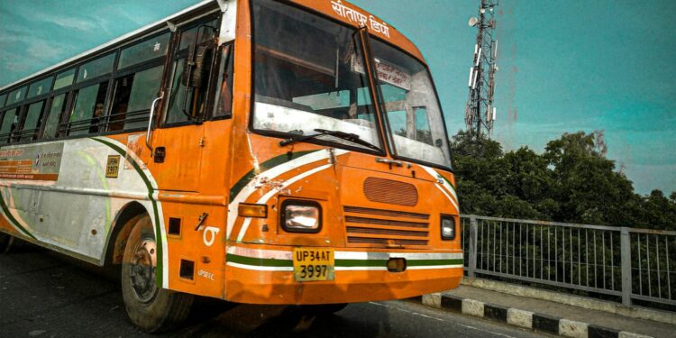 Bus Parikesit Malang Konsisten Butut dan Menyiksa Penumpang, tapi Tetap Jadi Andalan Mojok.co