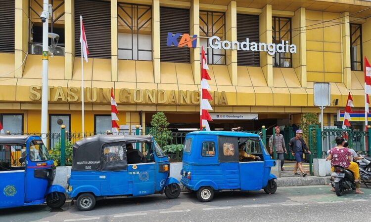 Stasiun Gondangdia Damai, Beda dengan Stasiun KRL Jabodetabek Lain yang seperti Neraka Mojok.co