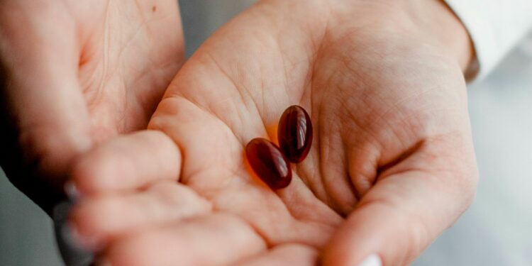 Sulitnya Jadi Mahasiswa Jurusan Farmasi, Dikira Hafal Semua Obat hingga Bisa Langsung Buka Apotek Mojok.co