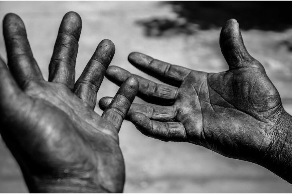 Menjadi Buruh Pabrik Adalah Keputusan Terburuk dalam Hidup Saya, Pantas Gen Z Tidak Betah