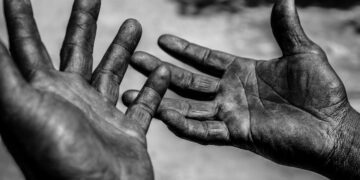 Menjadi Buruh Pabrik Adalah Keputusan Terburuk dalam Hidup Saya, Pantas Gen Z Tidak Betah