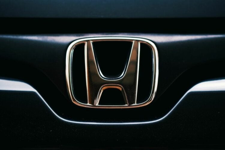 Honda HRV : Simbol Status Anak Muda Masa Kini yang Dihujat oleh Kaum Mendang-Mending. Overhated?