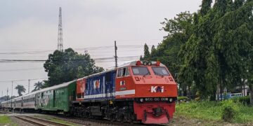 Pengalaman 12 Jam Naik Kereta Sri Tanjung Solo-Banyuwangi: Naik Sendiri, Turun Punya Keluarga Baru Mojok.co