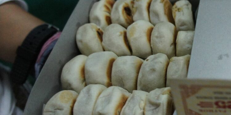 4 Cara Cerdas Memilih Bakpia Jogja Berkualitas untuk Dijadikan Oleh-Oleh Mojok.co