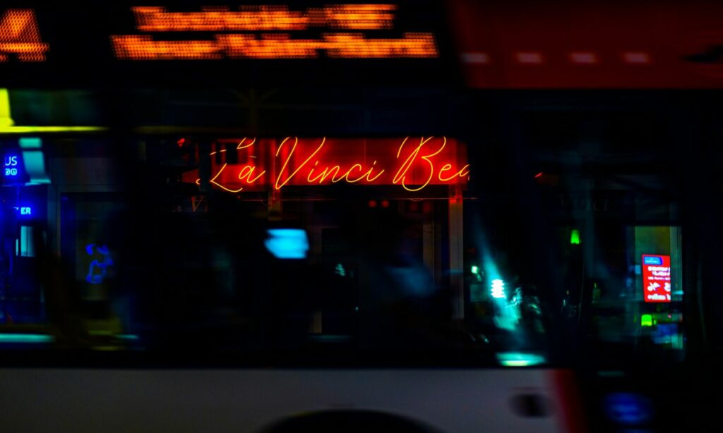 Trauma Perjalanan Darat Toraja-Makassar Sirna Berkat Sleeper Bus Reitama Trans Mojok.co