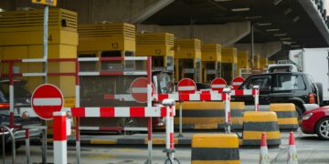 Gerbang Tol Adiwerna Tegal Terbaik se-Indonesia, Bikin Pengguna Tol Manja karena Serba Ada Mojok.co