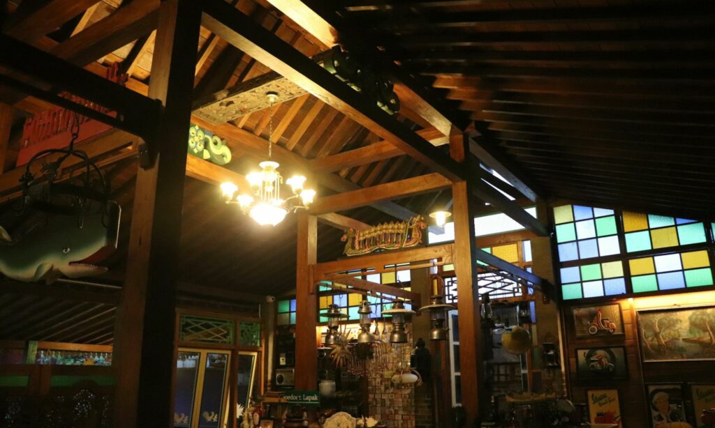 5 Rekomendasi Tempat Makan Enak di Purwokerto Berdasar Lidah Warga Lokal, Wisatawan Wajib Mencicipinya Mojok.co