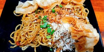 Pesan Penting untuk Mie Gacoan dari Pelanggan, Jangan Menunggu Sepi untuk Berinovasi! Mojok.co