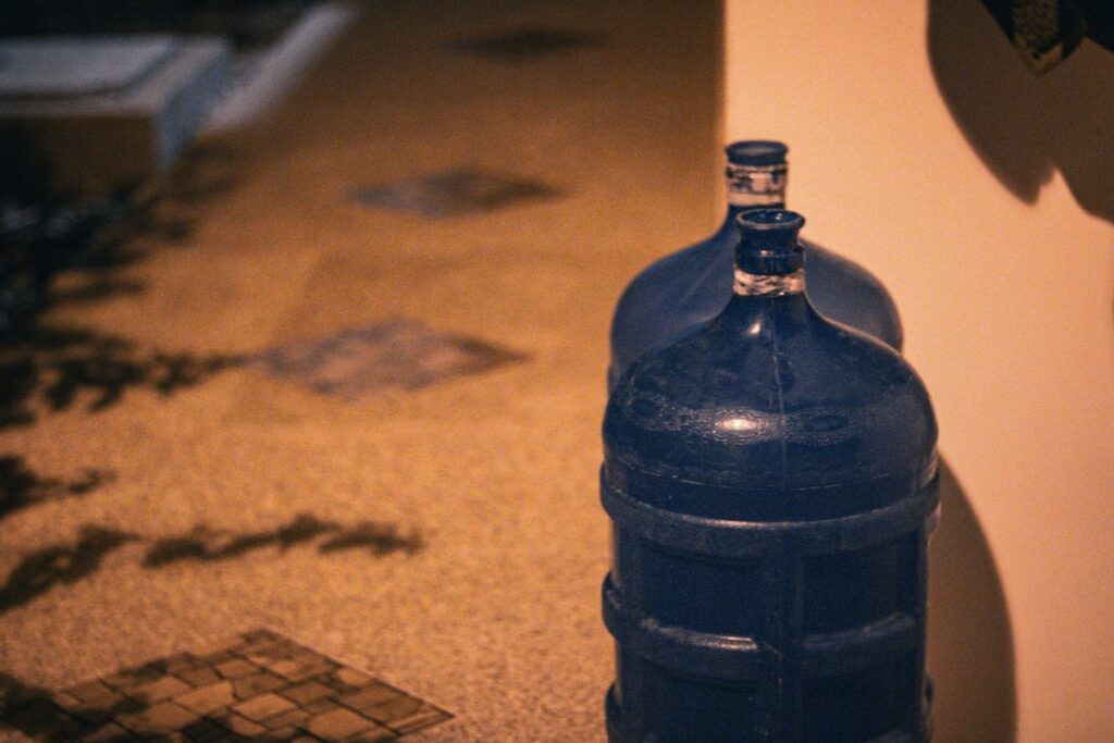 Dulu Le Minerale Dituduh Merusak Lingkungan, Kini AQUA Ikut Jualan Galon Sekali Pakai: Ironis!