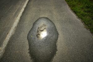 Jalan Simbang Kabupaten Pekalongan Rusak Parah Membuat Seporsi Cilok Kuah Saya Tak Pernah Sampai Rumah