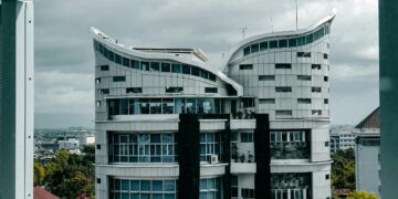 3 Kebohongan di FEB UGM yang Perlu Diluruskan biar Mahasiswa Nggak Salah Jalan