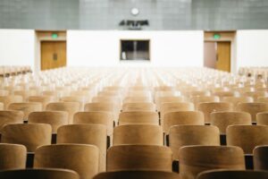 Mahasiswa UIN Jogja Sebenarnya Nggak (Terlalu) Peduli Agama, makanya Kerap Dicap Liberal dan Kebarat-baratan