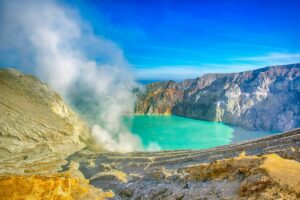 Terpaksa Naik Lamborghini di Kawah Ijen: Meski Mahal Jadi Pengalaman Tak Terlupakan
