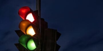 Melewati Lampu Merah Pegirian Surabaya Rasanya seperti Pindah Alam, Keindahan Surabaya Langsung Berubah Jadi Suram