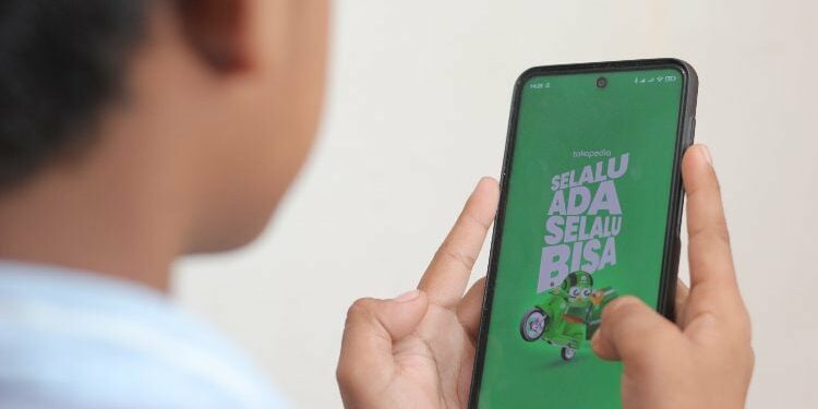 Kegelisahan Loyalis Tokopedia setelah Selingkuh ke Shopee (Shutterstock)