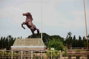 Tuban, Kota Elite Branding Sulit: Kabupaten yang Takdirnya Memang Sulit Terkenal, Diusahain pun Percuma
