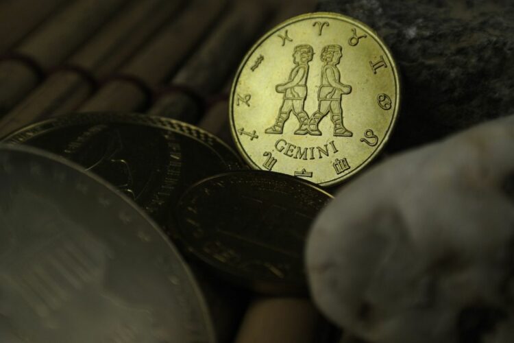 Jogja dan Lamongan Itu Saudara Kembar: Sama-sama Punya Masalah Upah Rendah, dan Sama-sama Susah Jadi Pemimpin!