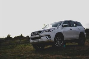 Toyota Fortuner Memang Biadab dan Bikin Pengendara Terpacu Ugal-ugalan, Bikin Saya Kesulitan Bertanggung Jawab
