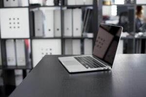 5 Hal yang Perlu Kamu Tahu sebelum Membeli MacBook agar Tidak Menyesal seperti Saya