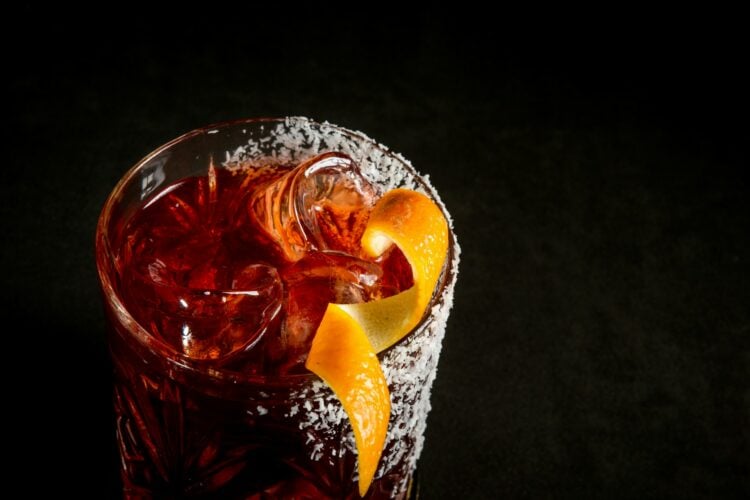 Ice Americano Kedai Nescafe Rasanya Juara dan Murah, Saya Harap Segera Ada di Jakarta Mojok.co