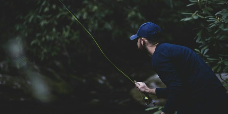 Gagal Paham dengan Orang-orang yang Benci Hobi Mancing Mojok.co
